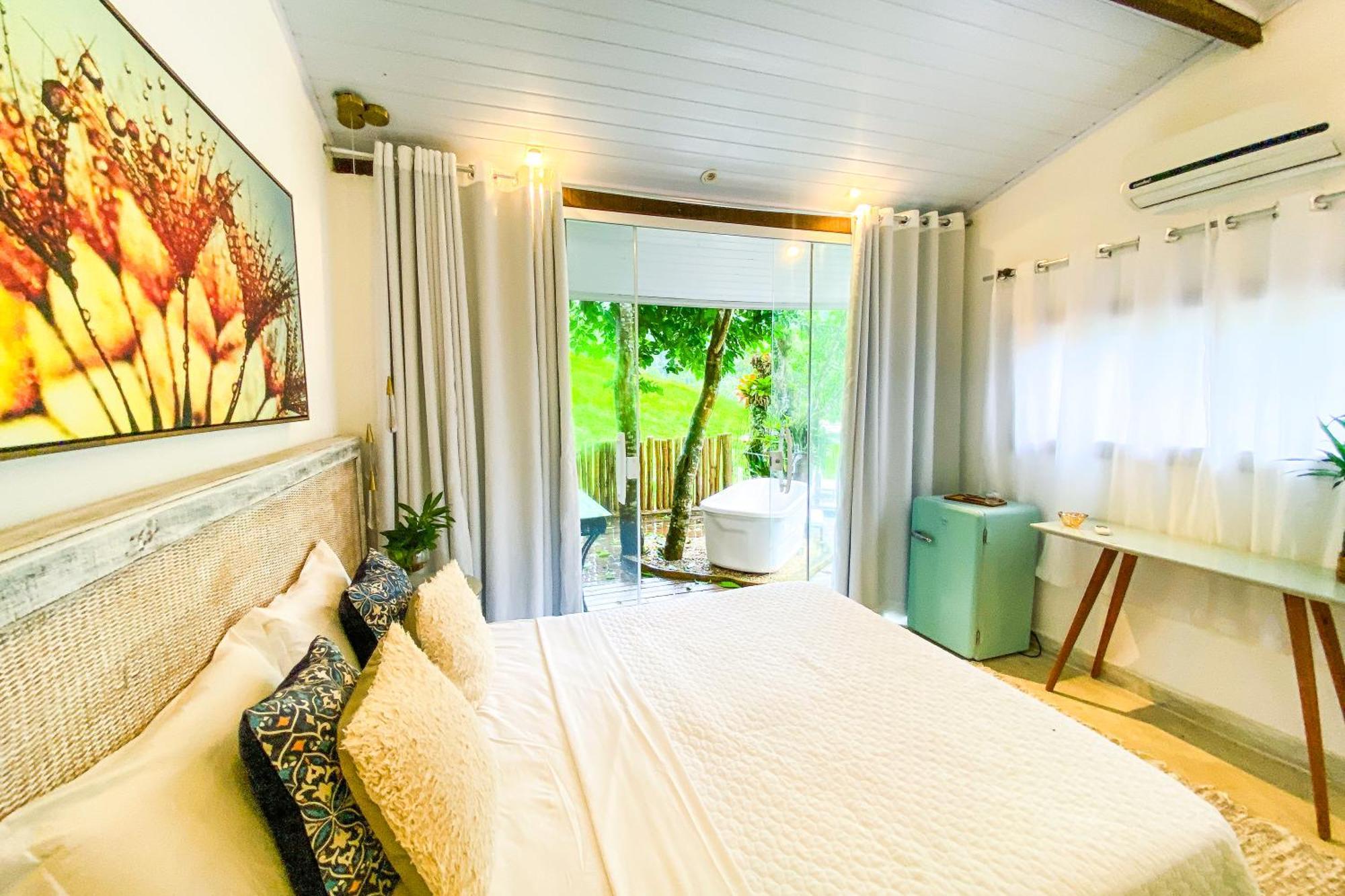 Quarto Queen com Ofurô,1588208252:JPEG